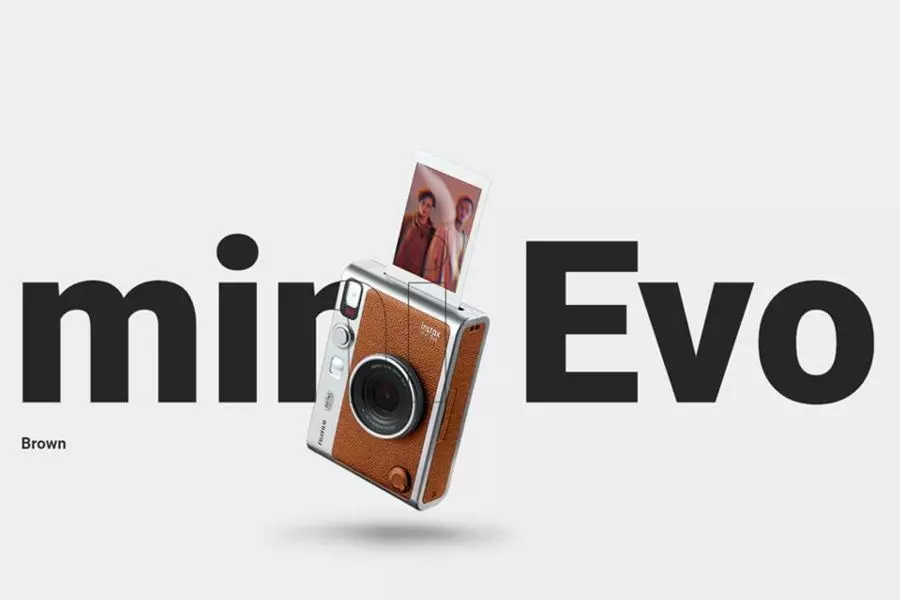 Aparat FujiFilm Instax mini EVO brązowy